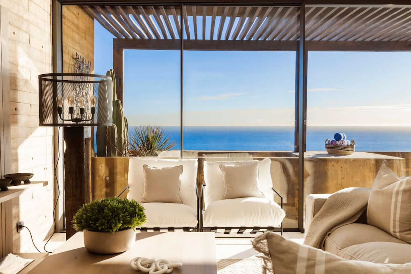 Villa Reception & Organization